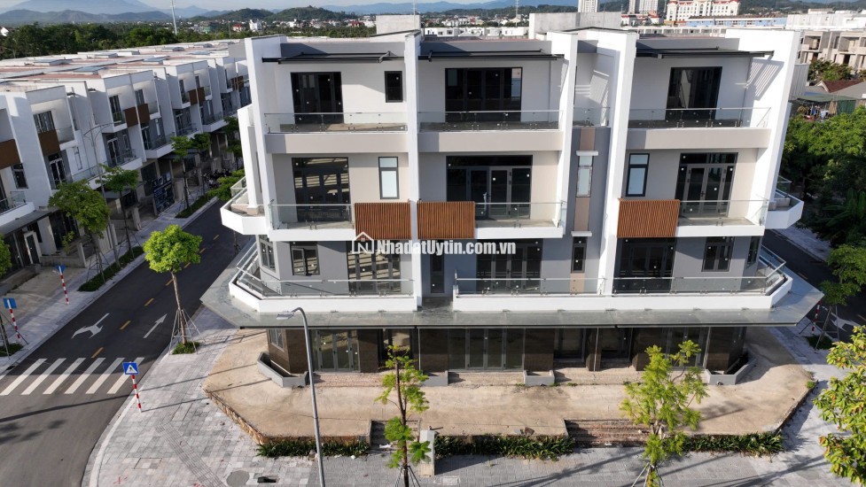 Sở hữu ngay nhà phố xây sẵn – hỗ trợ vay đến 70%, miễn lãi suất 0% suốt 18 tháng đầu!